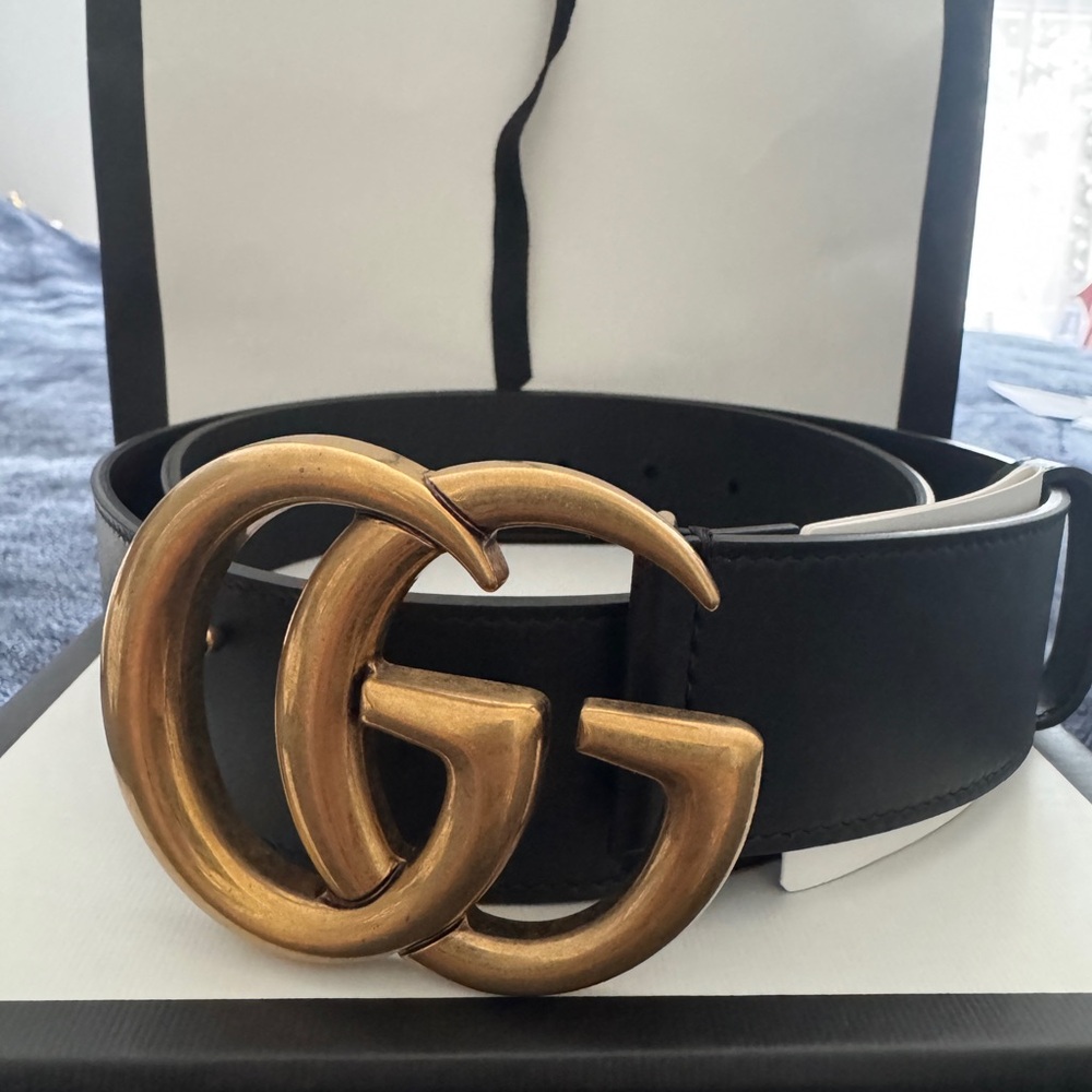 Gucci Leather Belt with Iconic Gold GG Buckle